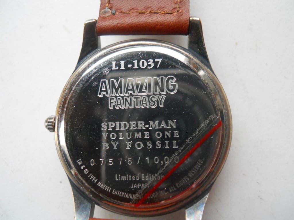 Задняя крышка Fossil Spiderman